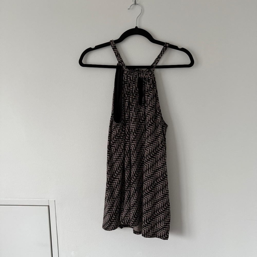 Banana Republic Beige & Black Top | Size Small